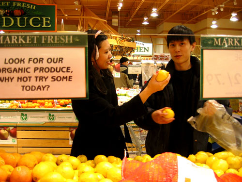 Steph and Ju-lian at Zehrs.