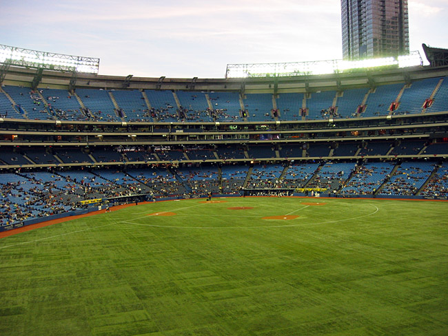 The Skydome just before night fall.