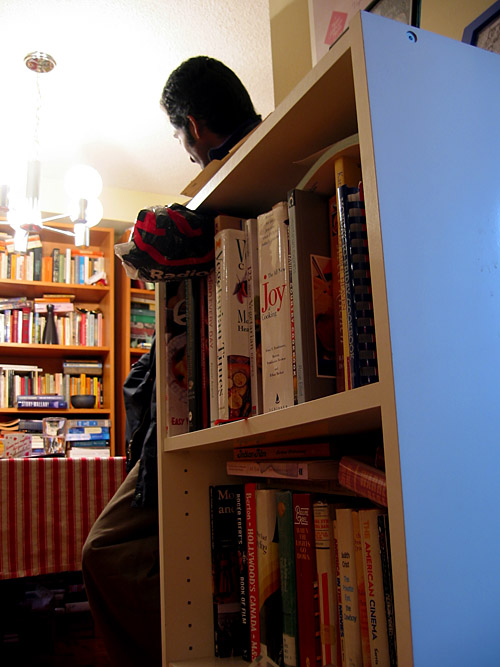 Jana inside my cousin's old apartment.